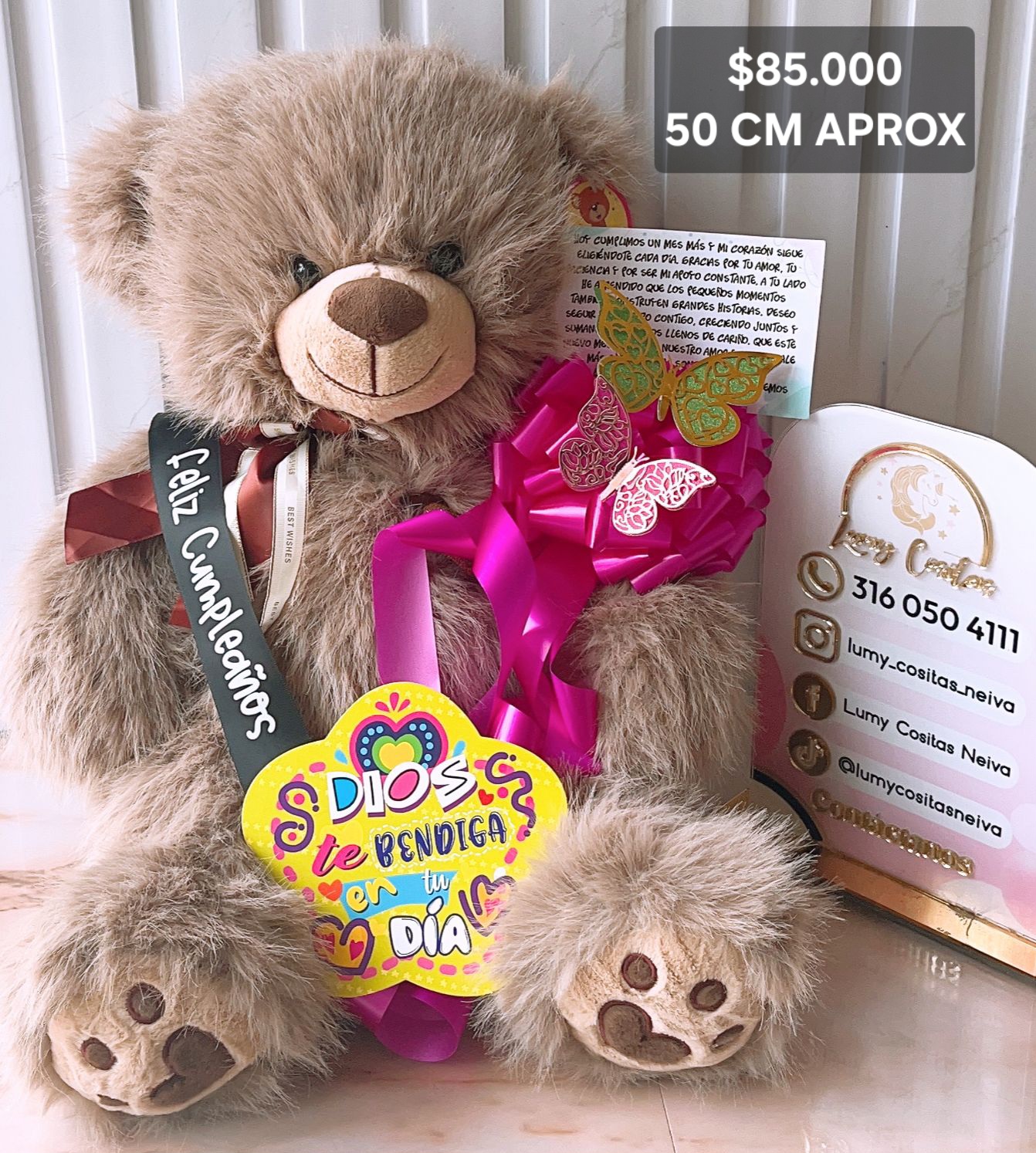 18. PELUCHE DECORADO Y PERFUMADO 🧸CON CINTA PERSONALIZADA 🧸 MOÑO Y CARTA DEDICATORIA. 😍