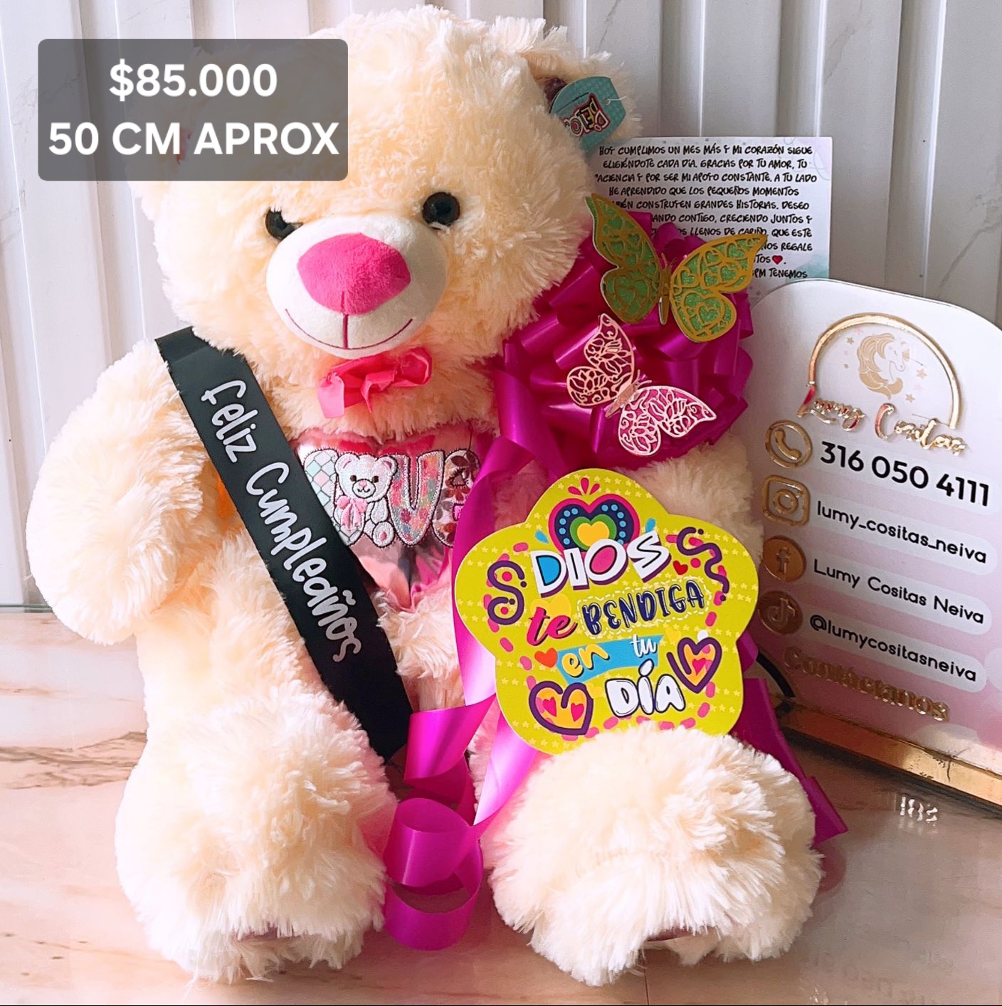 17. PELUCHE DECORADO Y PERFUMADO 🧸CON CINTA PERSONALIZADA 🧸 MOÑO Y CARTA DEDICATORIA. 😍
