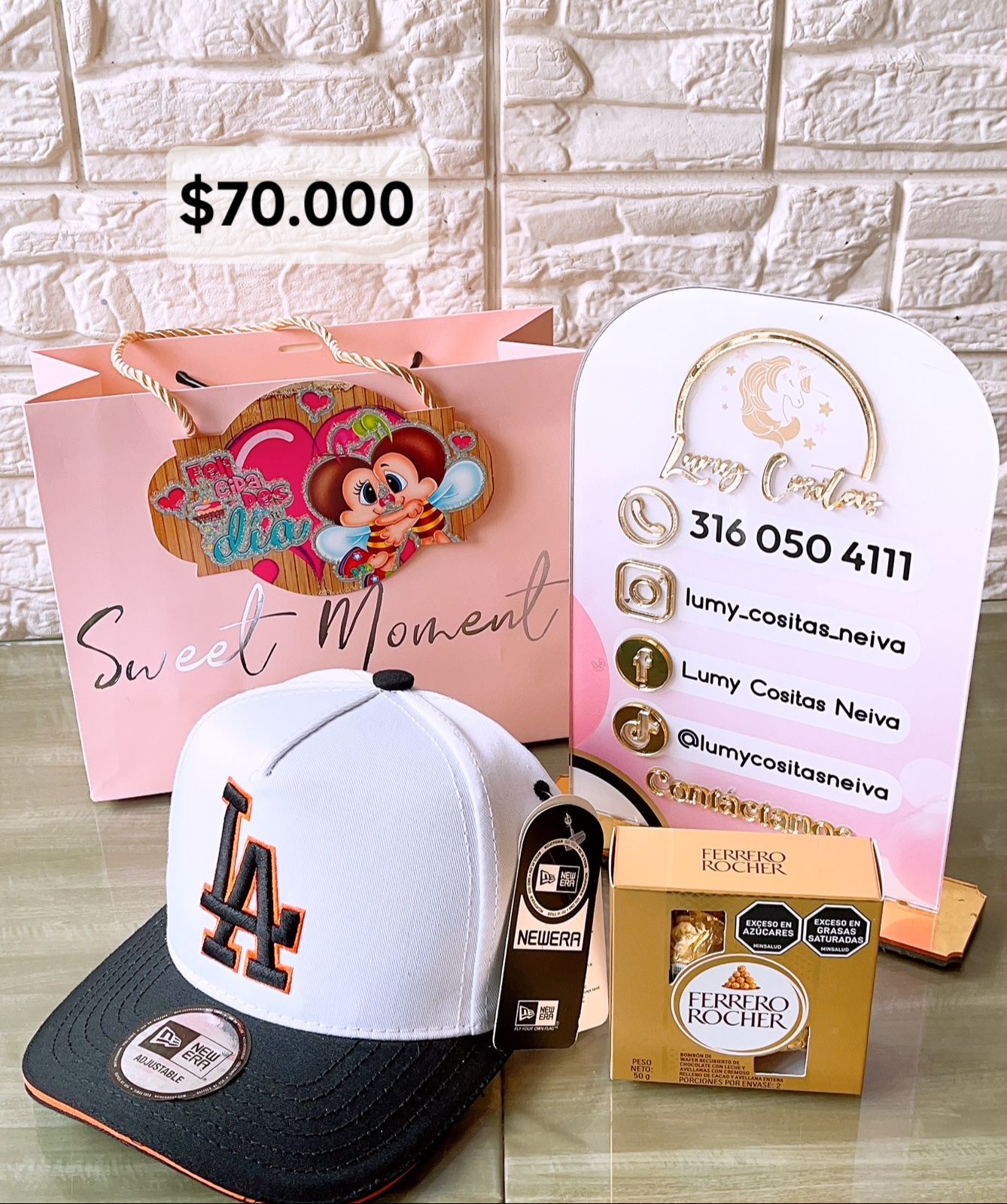 11.GORRA, CHOCOLATE Y BOLSA DE REGALO 🧢 $70.000 🍫
