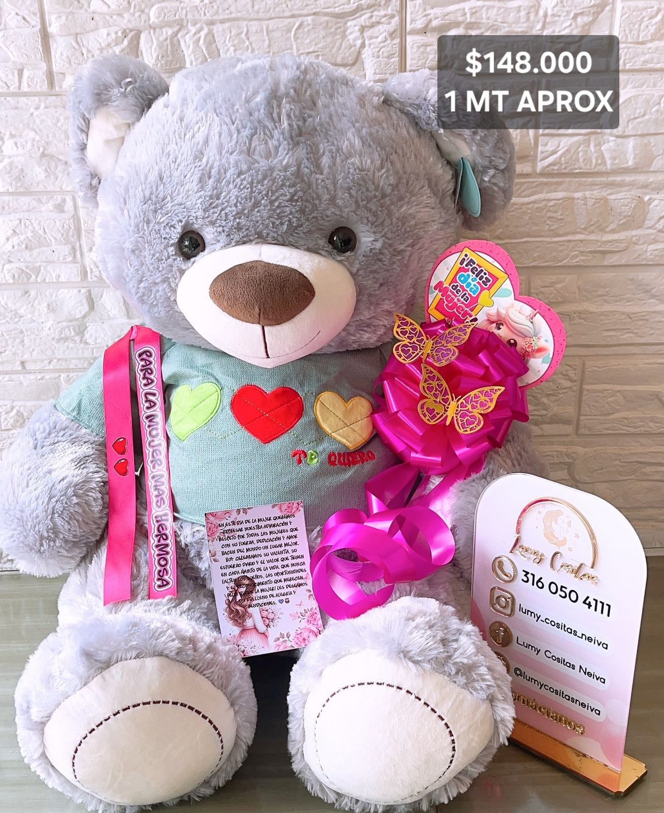 12. PELUCHE DECORADO Y PERFUMADO 🧸CON CINTA PERSONALIZADA 🧸 MOÑO Y CARTA DEDICATORIA. 😍