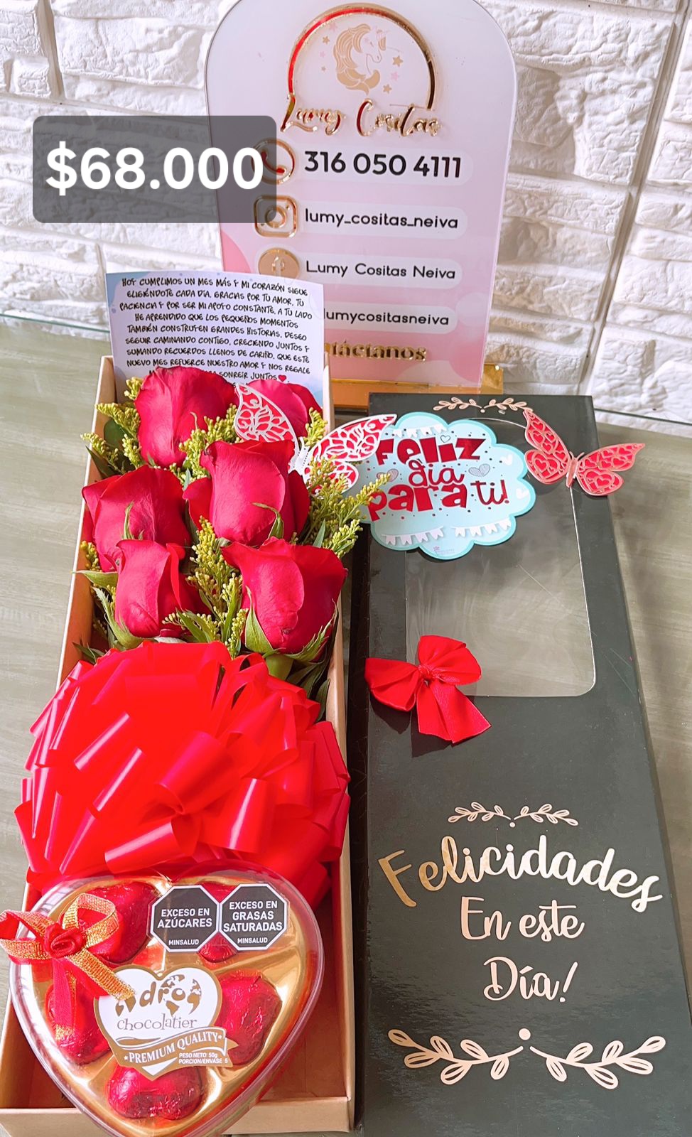 07. FLORES NATURALES 🌹 $68.000🌹 FLORES EN CAJA Y CHOCOLATES.
